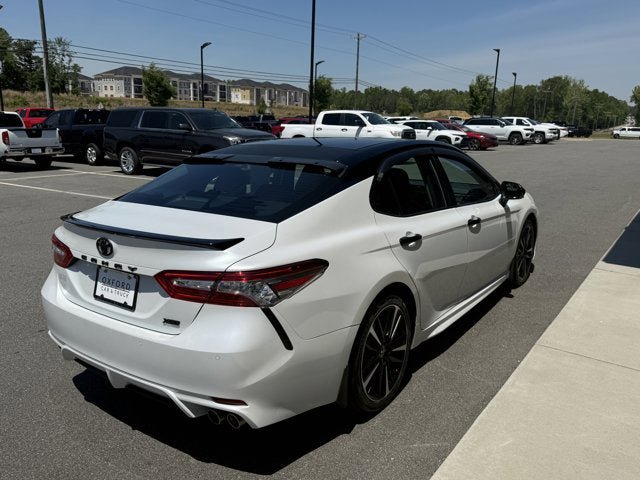 Used 2018 Toyota Camry XSE FWD image 6