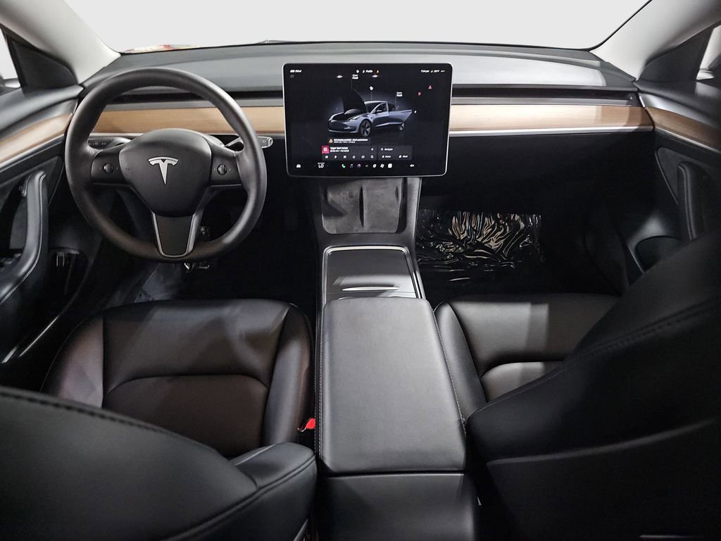 Used 2023 Tesla Model 3 Standard Range image 20