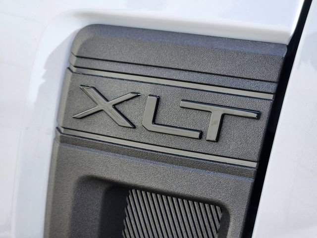 New 2025 Ford Maverick XLT w/ XLT Luxury Package AWD/4WD image 16