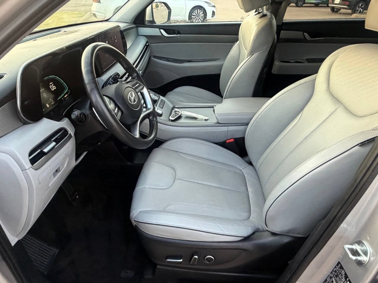 Used 2025 Hyundai Palisade SEL AWD/4WD image 28
