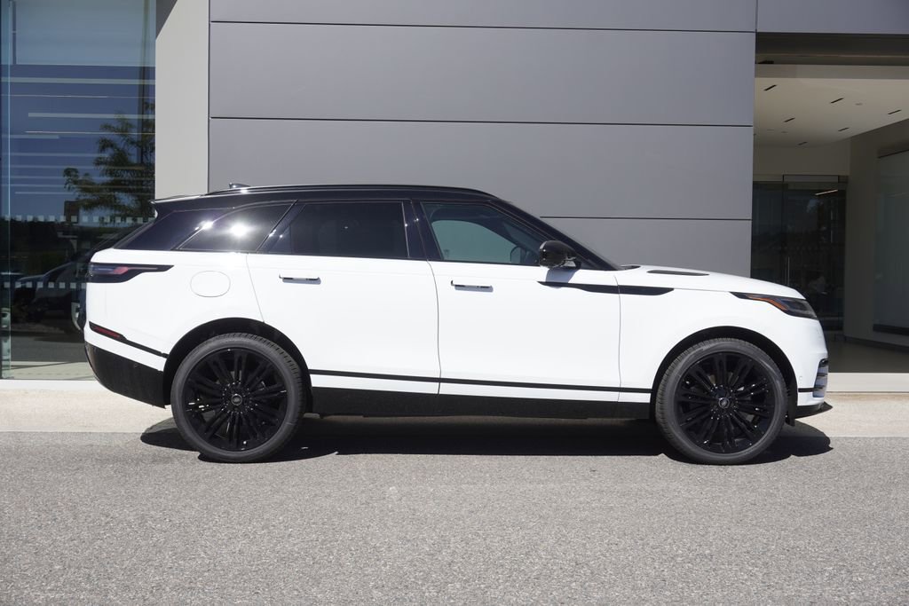 New 2026 Land Rover Range Rover Velar Dynamic SE image 7