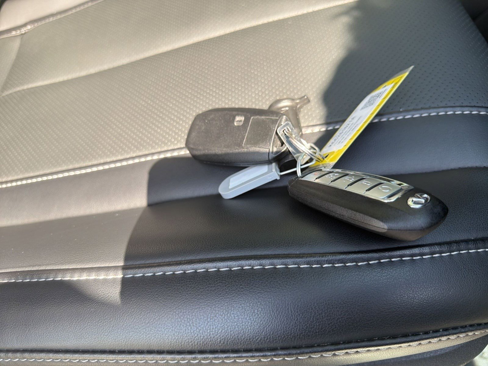 Used 2023 INFINITI QX60 Luxe w/ Cargo Package image 26