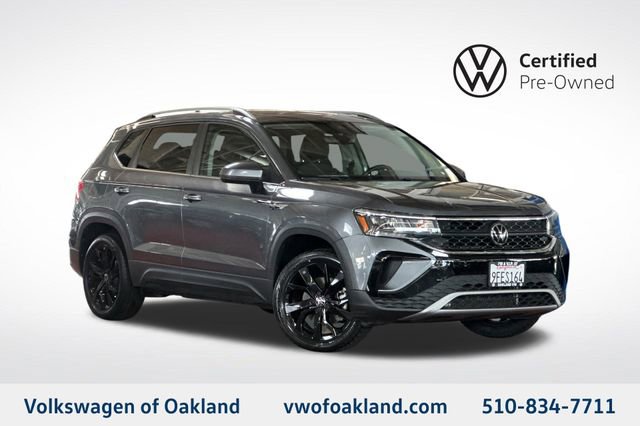 Certified 2023 Volkswagen Taos SE w/ Black Wheel Package
