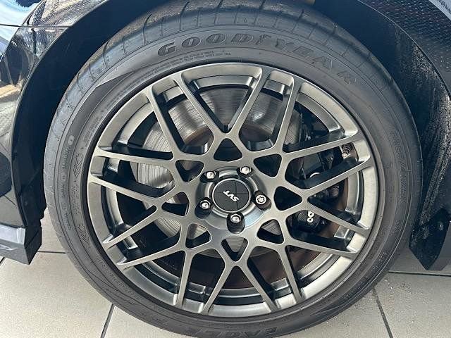 Used 2014 Ford Mustang Shelby GT500 w/ Equipment Group 821A image 28