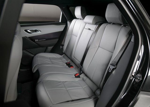 New 2026 Land Rover Range Rover Velar Dynamic SE AWD/4WD image 5