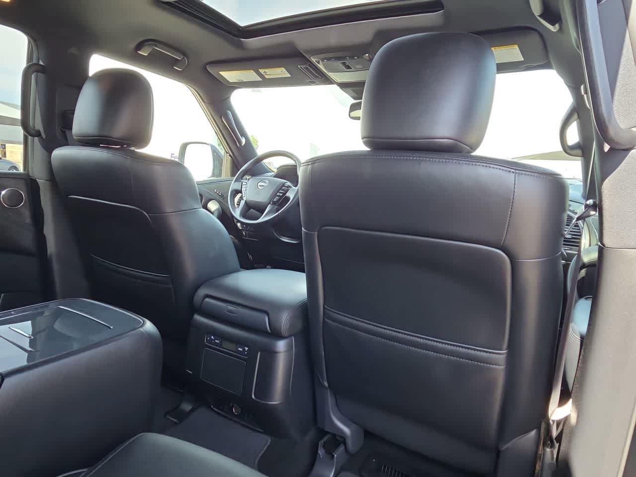 Used 2024 Nissan Armada SL w/ Midnight Edition Package AWD/4WD image 16