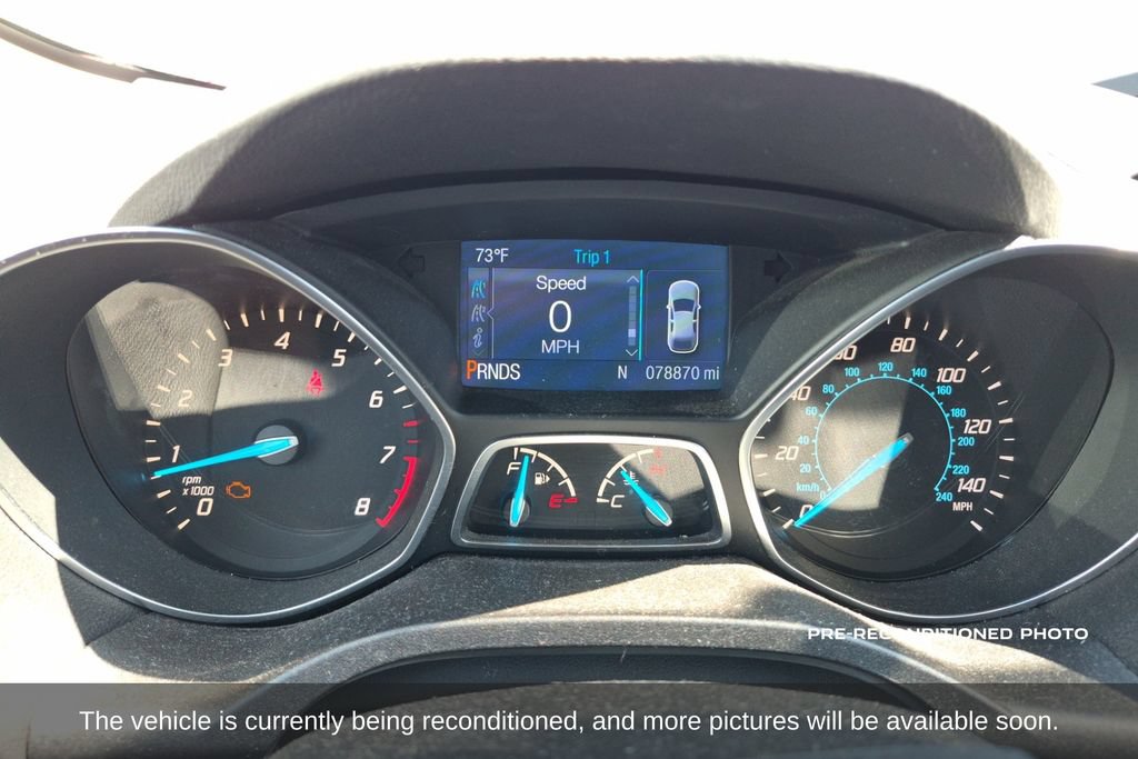Used 2015 Ford Escape SE FWD image 16