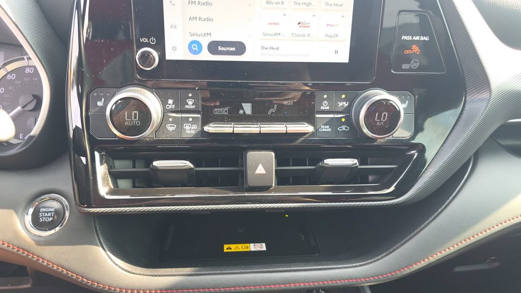 Used 2023 Toyota Highlander XSE FWD image 20