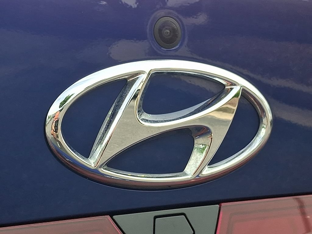 Used 2023 Hyundai Elantra SEL FWD image 30
