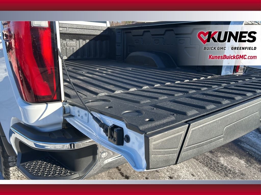 Used 2025 GMC Sierra 2500 SLT w/ SLT Premium Package image 19