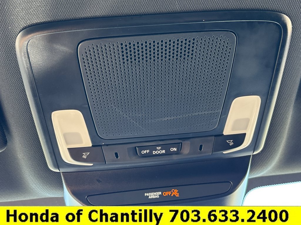 Certified 2025 Honda HR-V Sport image 19