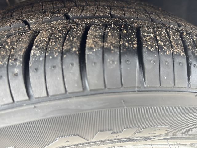 Used 2017 Ford Focus SE w/ SE Winter Package image 46