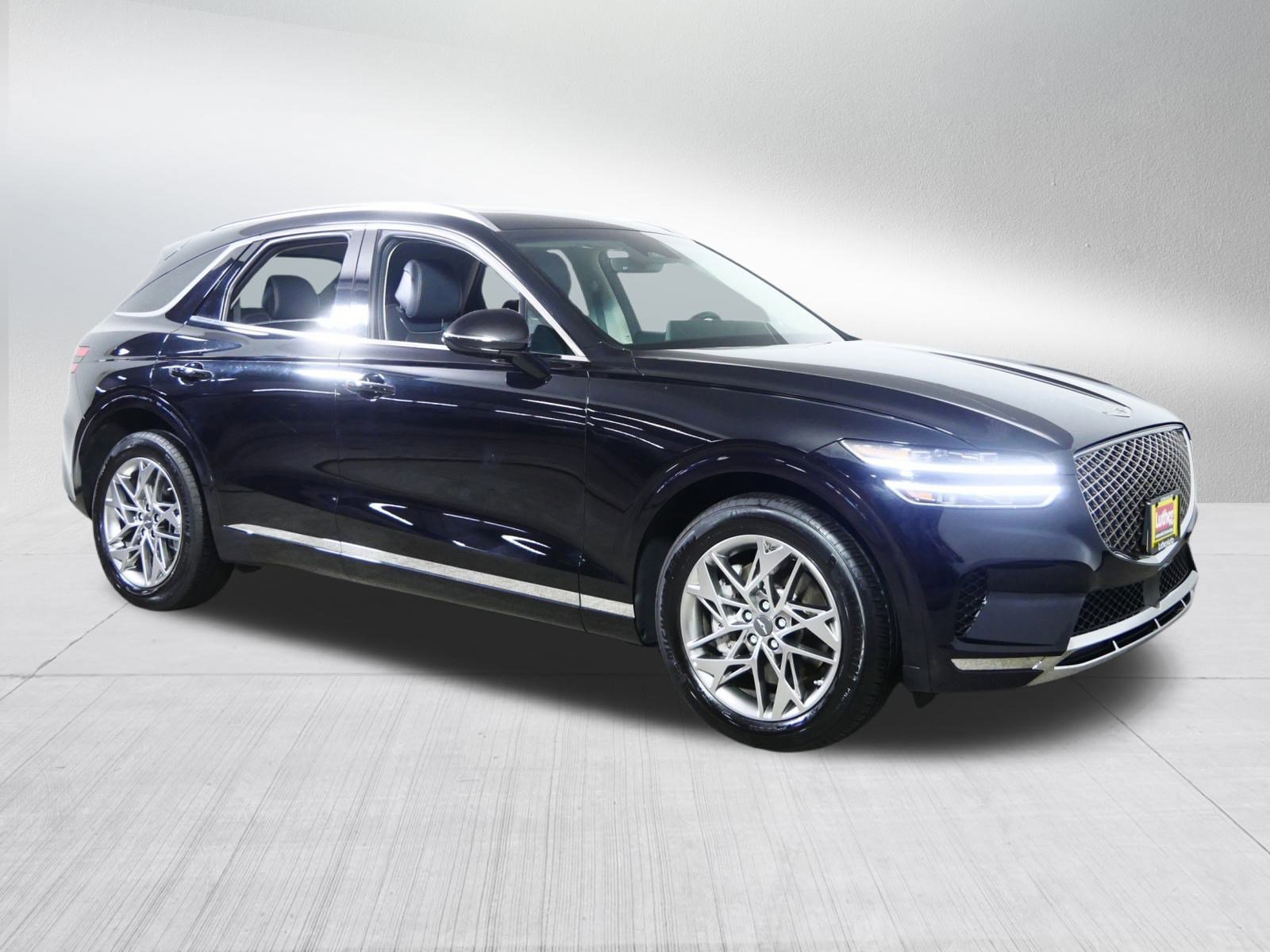 Used 2025 Genesis GV70 2.5T w/ Select Package