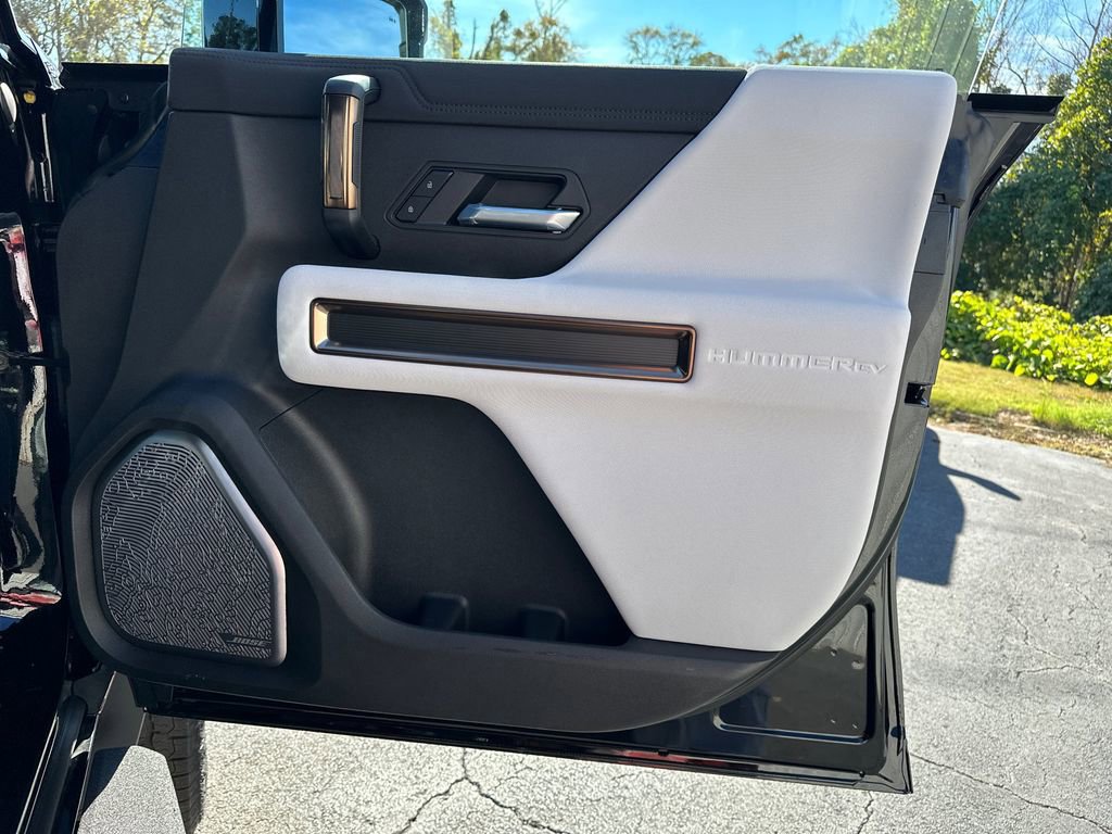 New 2025 GMC Hummer EV 3X w/ Battery Pack, 24 Module Pack image 15