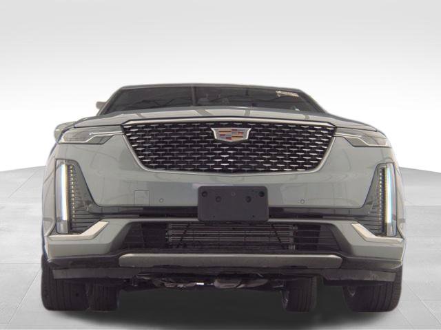 Used 2024 Cadillac XT6 Premium Luxury AWD/4WD image 4