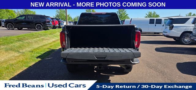 Used 2021 GMC Sierra 2500 AT4 w/ Snow Plow Prep/Camper Package AWD/4WD image 10