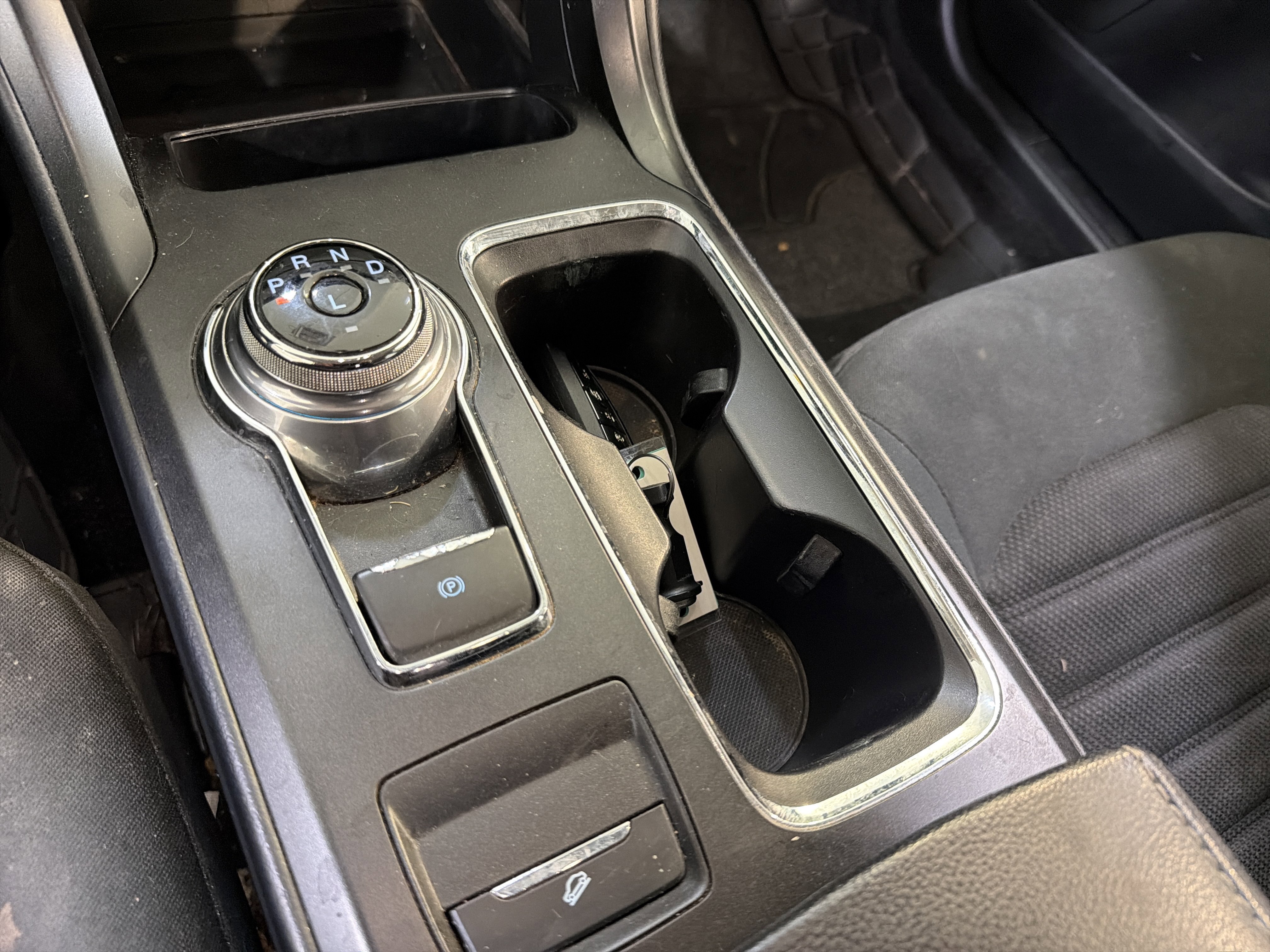 Used 2018 Ford Fusion S w/ Equipment Group 101A FWD image 20