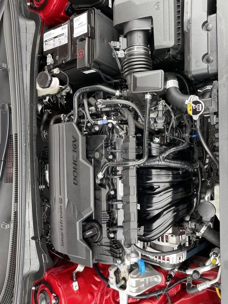 Used 2025 Kia K4 EX image 12