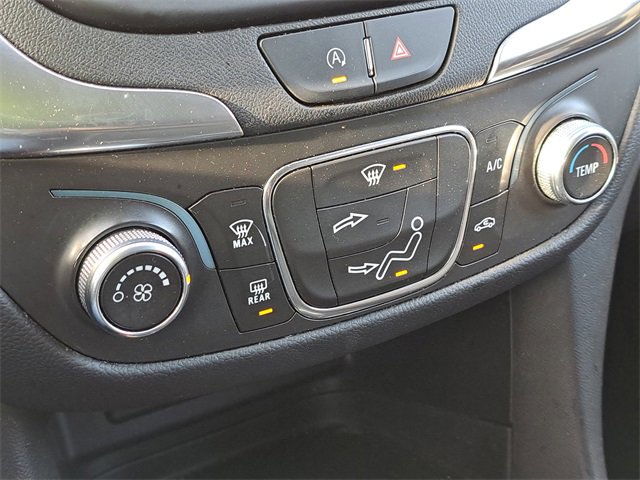 Used 2022 Chevrolet Equinox LT image 17