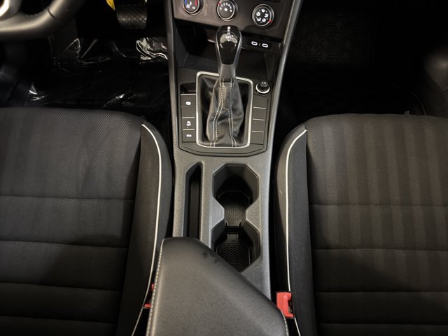 Certified 2022 Volkswagen Jetta Sport FWD image 33