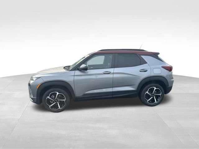 Used 2023 Chevrolet TrailBlazer RS w/ Sun and Liftgate Package AWD/4WD image 3