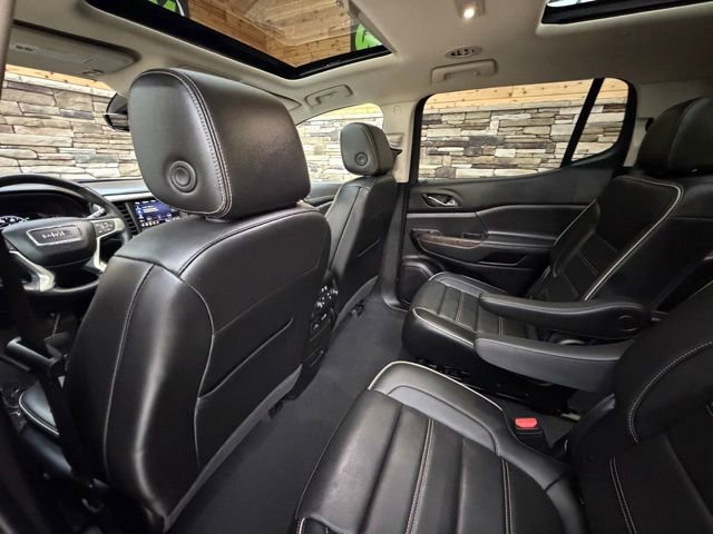 Used 2023 GMC Acadia Denali w/ Denali Ultimate Package AWD/4WD image 31