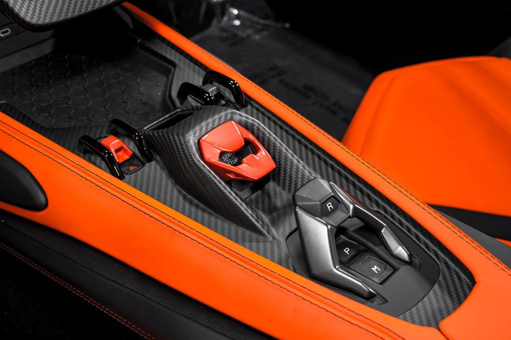 Used 2024 Lamborghini Revuelto AWD/4WD image 27