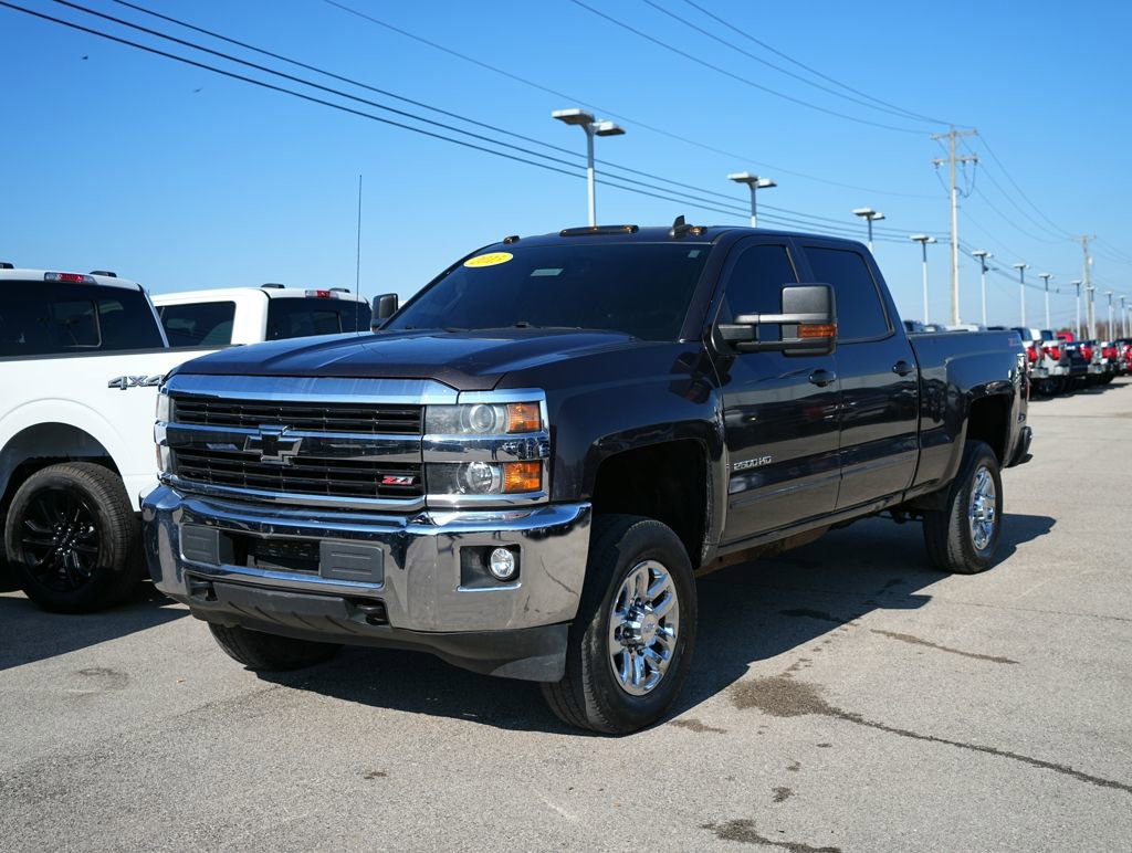 Used 2015 Chevrolet Silverado 2500 LT w/ LT Convenience Package image 7
