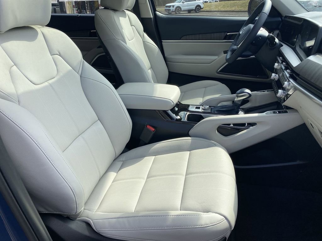 New 2025 Kia Telluride EX image 26