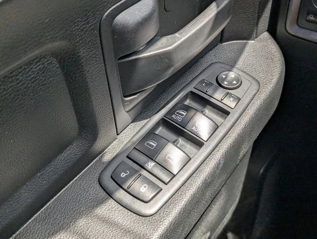 Used 2017 RAM 1500 Express w/ Express Value Package RWD image 24