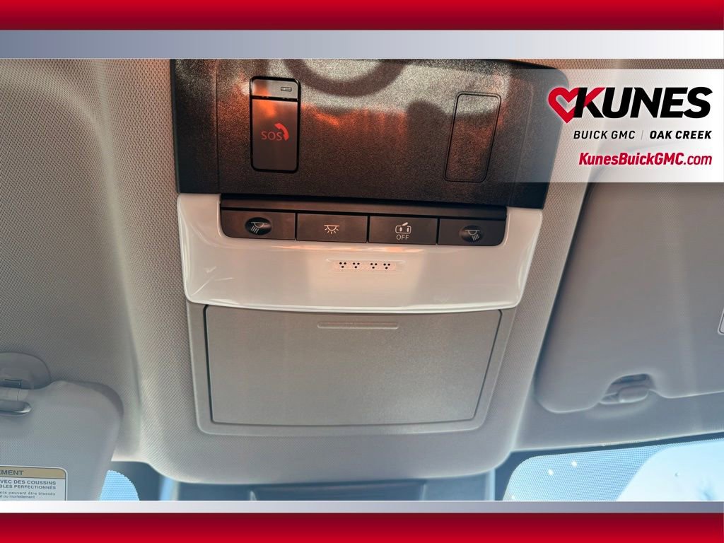 Used 2025 Nissan Rogue SV image 23