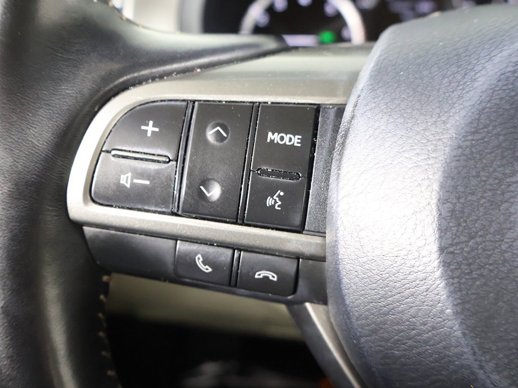 Used 2023 Lexus GX 460 Premium image 45