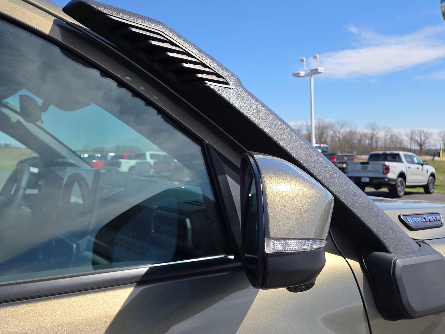 Used 2024 Toyota Tacoma Trailhunter image 8