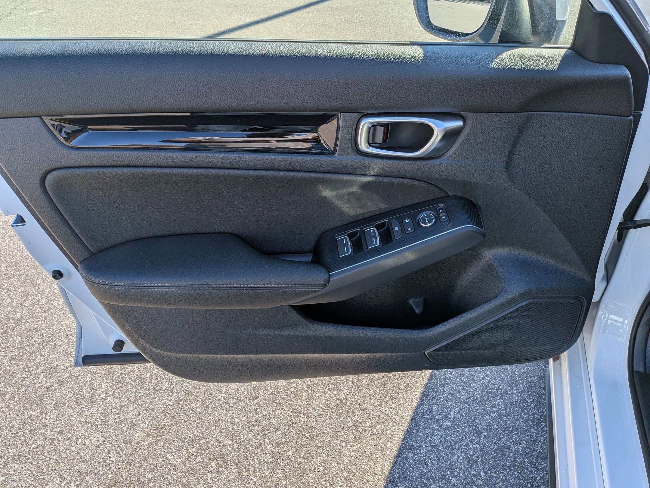 Used 2024 Honda Civic Sport Touring image 12