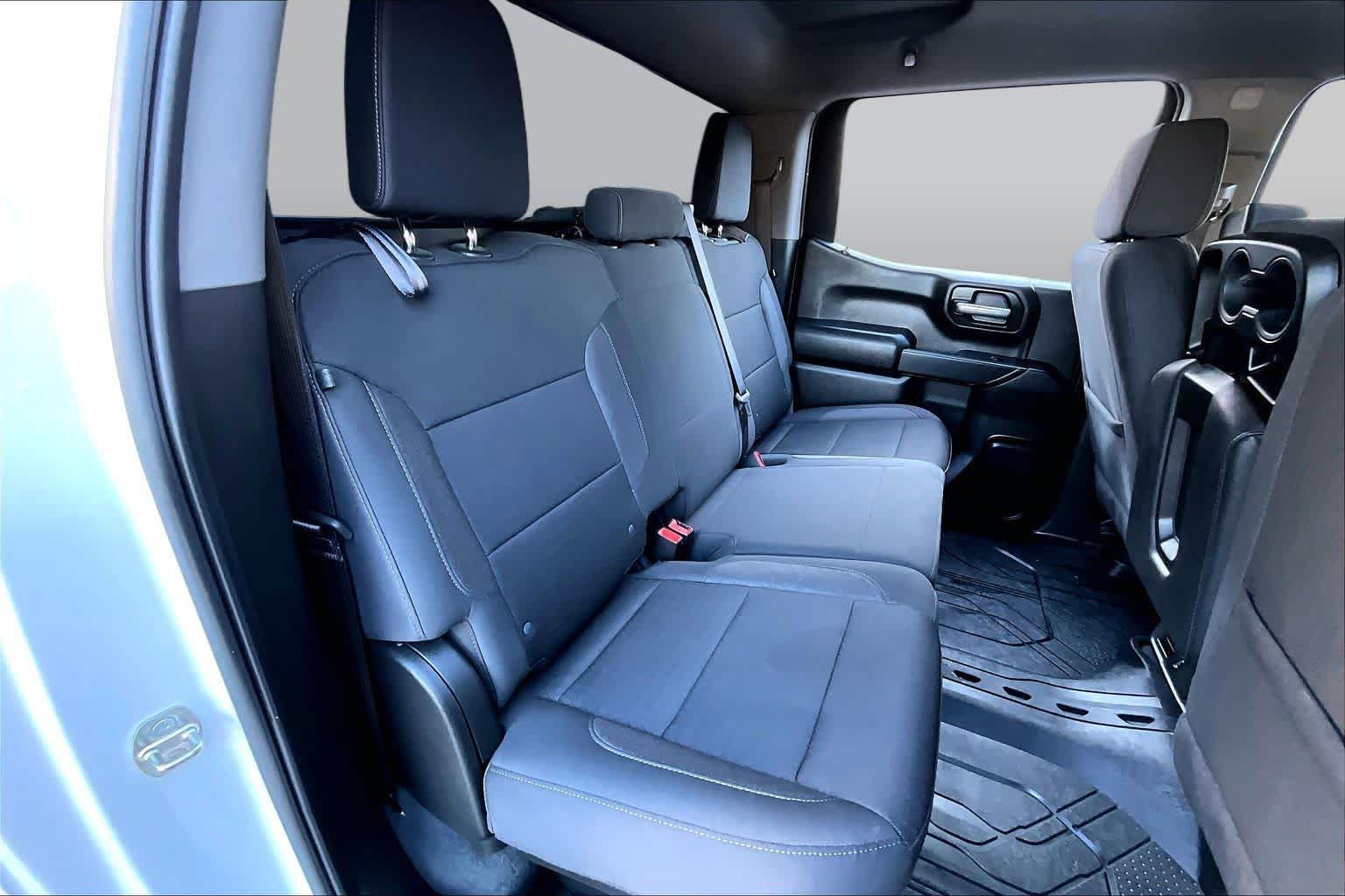 Used 2024 Chevrolet Silverado 1500 Custom w/ LPO, Dark Essentials Package AWD/4WD image 19