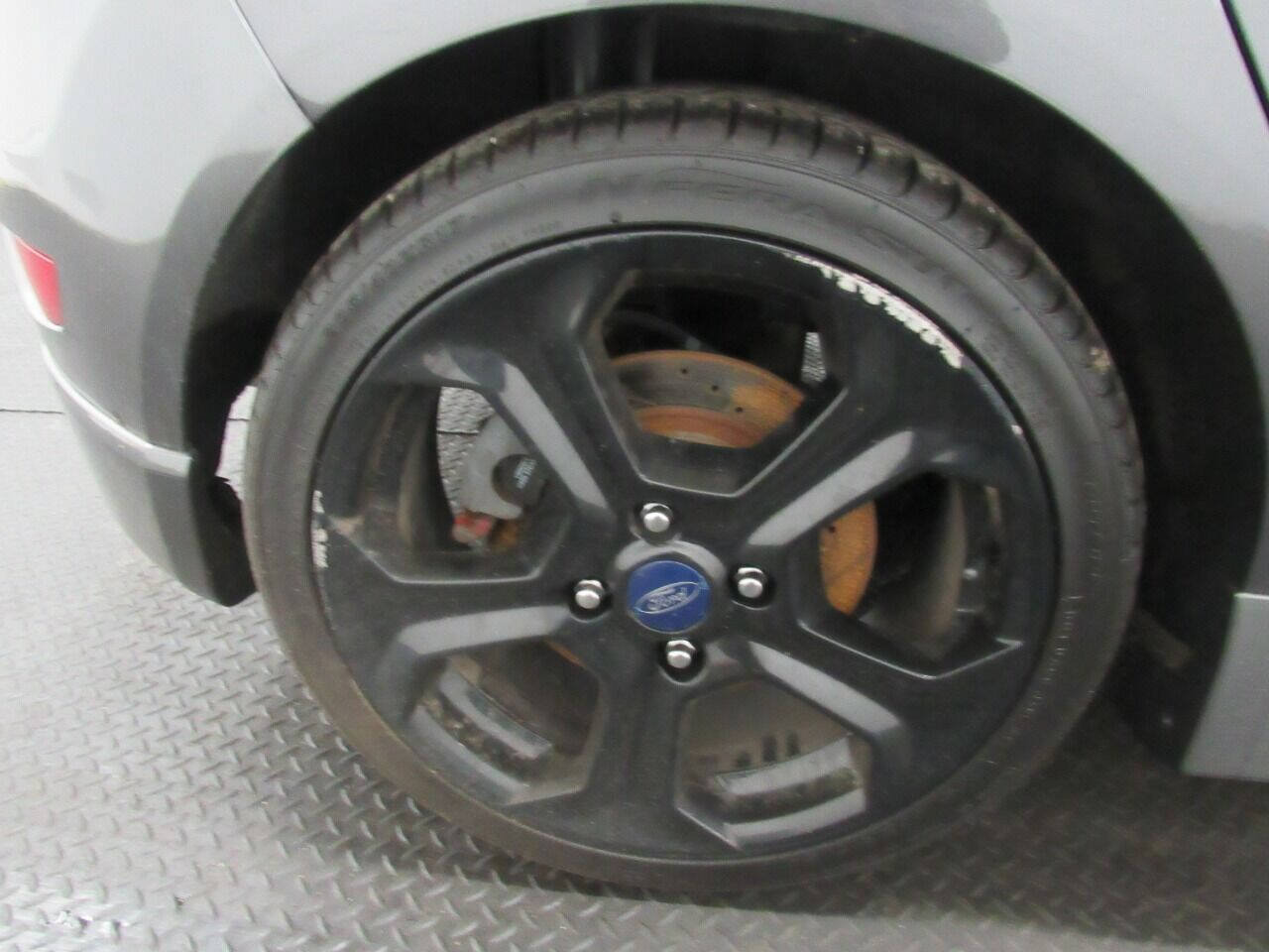 Used 2017 Ford Fiesta ST FWD image 20