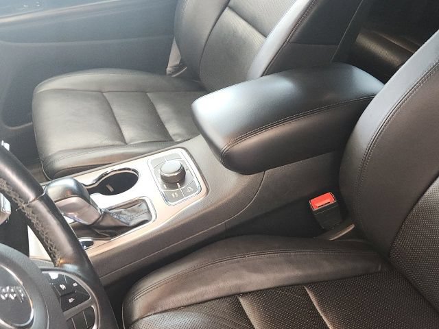 Certified 2021 Jeep Grand Cherokee Limited w/ Luxury Group II AWD/4WD image 22