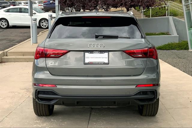 New 2025 Audi Q3 2.0T Premium image 4