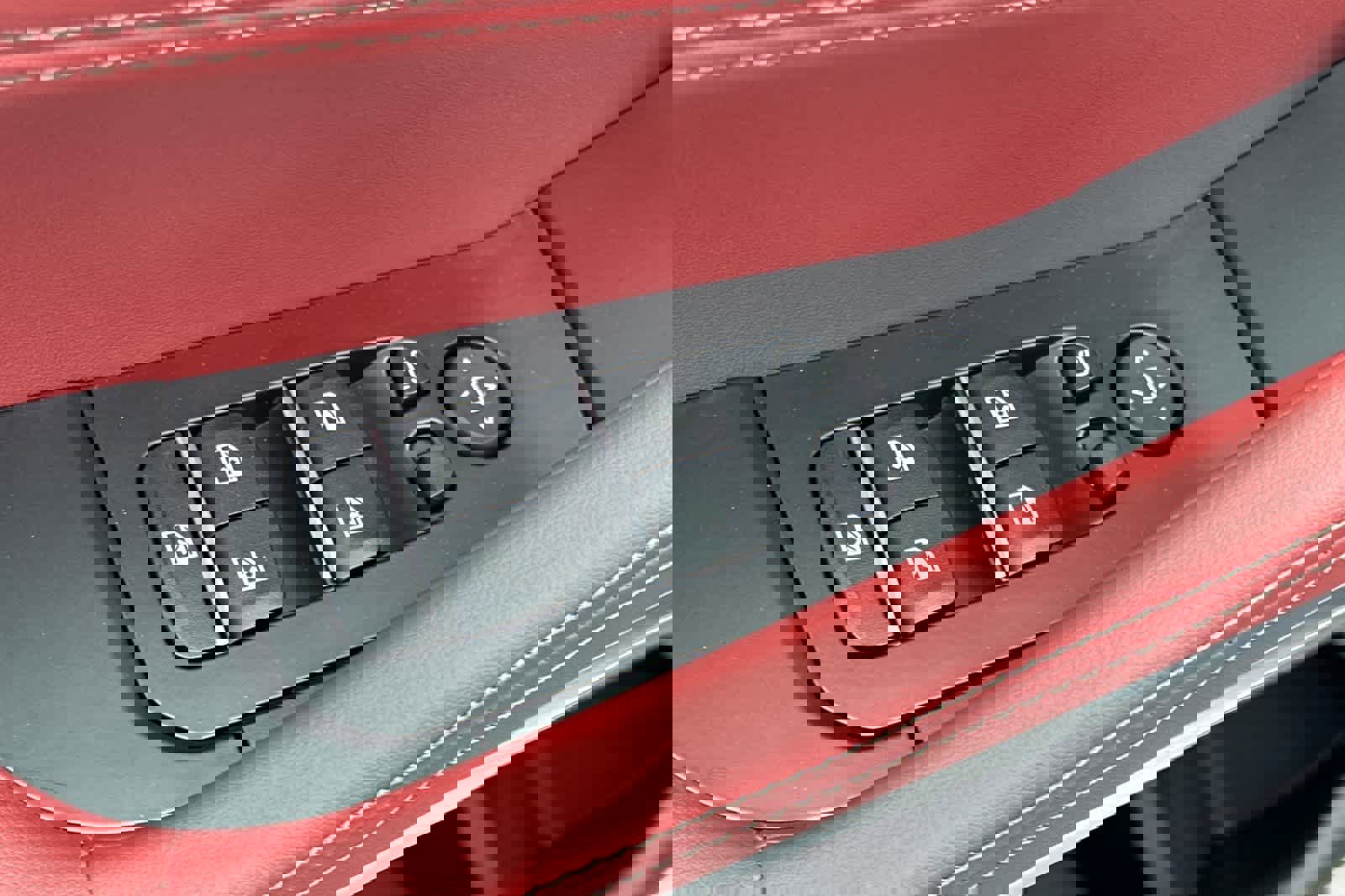 New 2026 BMW X6 xDrive40i image 14