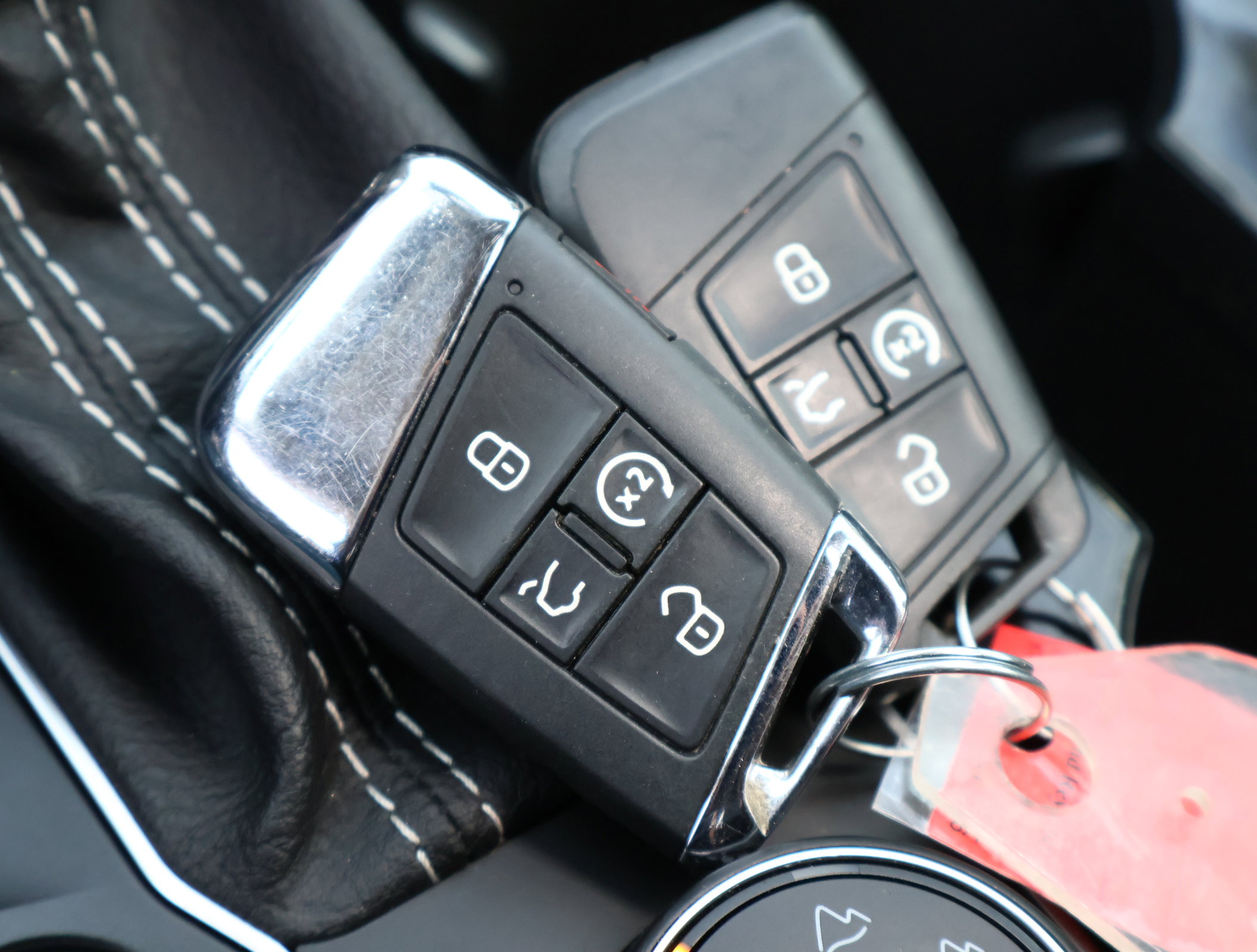 Used 2022 Volkswagen Atlas SE image 28