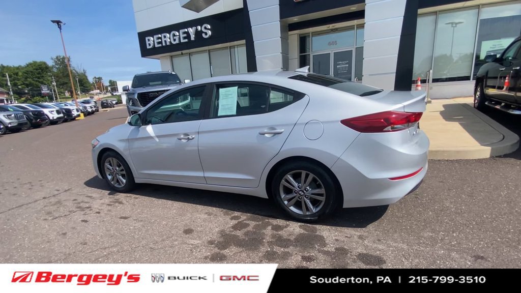 Used 2017 Hyundai Elantra Value Edition FWD image 8