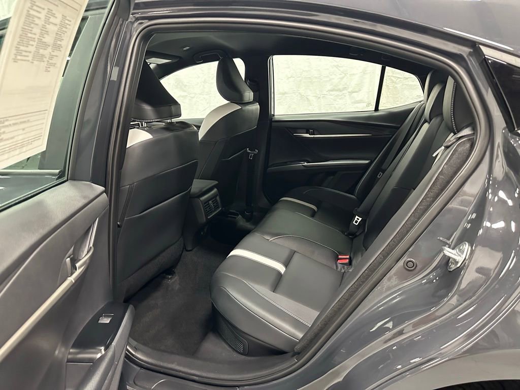 Used 2026 Toyota Camry SE image 44