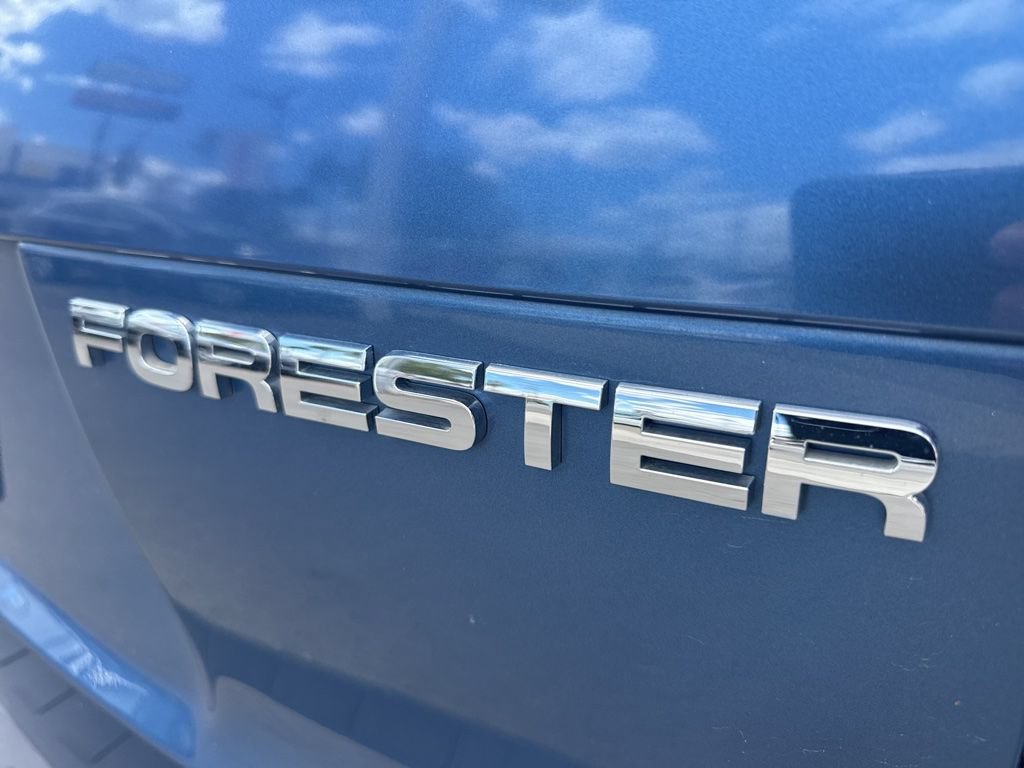 Used 2009 Subaru Forester 2.5X Limited AWD/4WD image 5