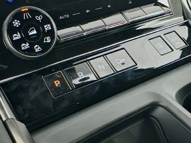 New 2026 Nissan Armada PRO-4X AWD/4WD image 17