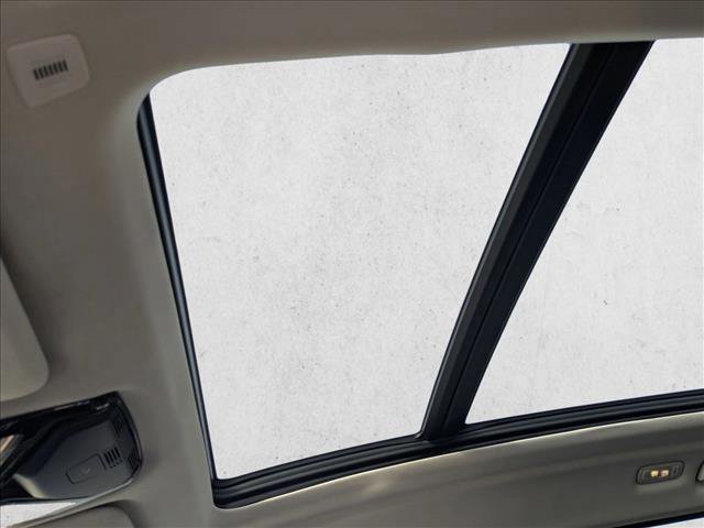 Certified 2023 BMW X7 xDrive40i w/ Climate Comfort Package image 17