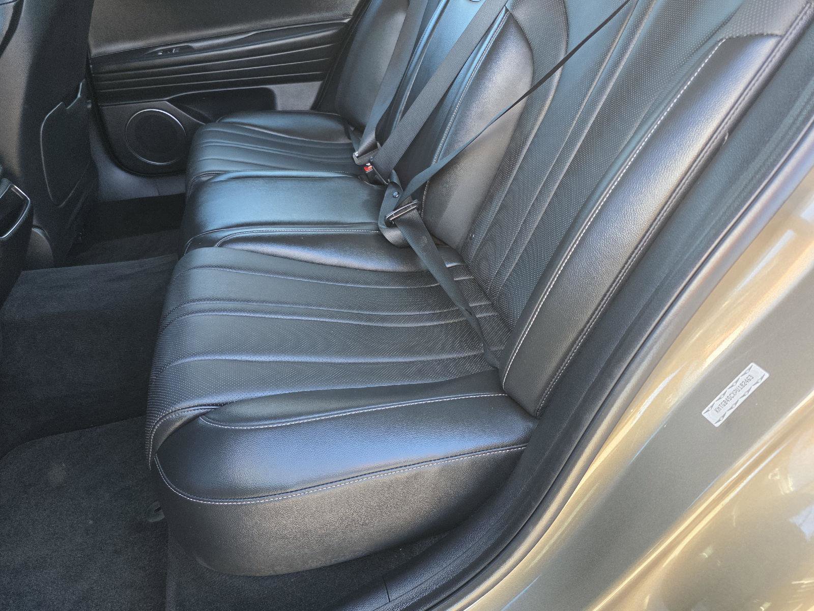 Used 2023 Genesis G80 2.5T image 30