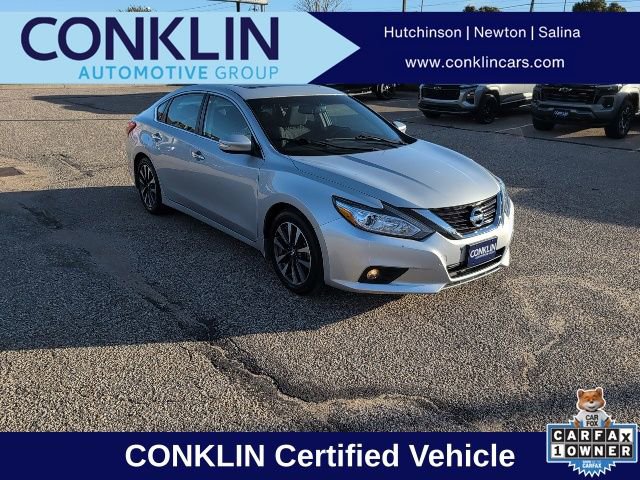 Used 2016 Nissan Altima 2.5 SV w/ Convenience Package