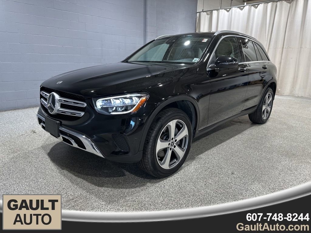 Used 2022 Mercedes-Benz GLC 300 4MATIC image 4