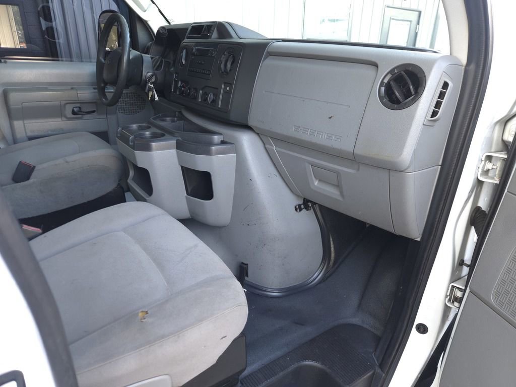 Used 2013 Ford E-350 and Econoline 350 Super Duty w/ PWR Locks & Windows Group RWD image 18