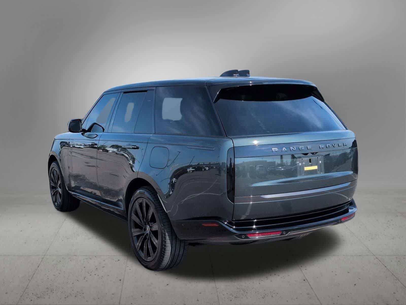 Certified 2025 Land Rover Range Rover SE AWD/4WD image 4